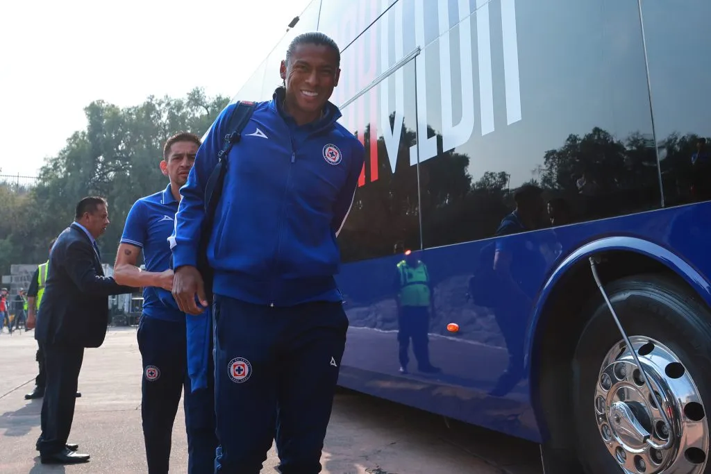 La decisión de Cruz Azul con el futuro de Joel Huiqui (Imago 7)