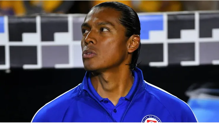 La decisión de Cruz Azul con el futuro de Joel Huiqui