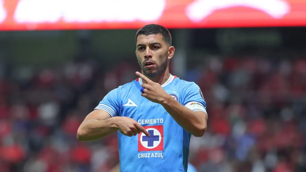 Erik Lira dejó claro su compromiso con Cruz Azul.