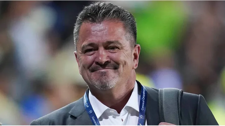Carlos Hermosillo confirmó al primer fichaje de Cruz Azul en verano