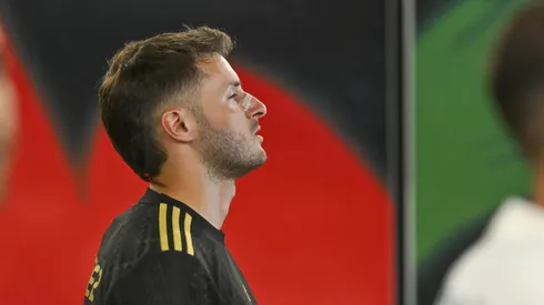 El canterano de Cruz Azul pasó por los micrófonos de la prensa deportiva después del amistoso contra Suiza.