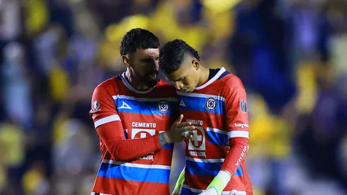 Cruz Azul podría salir a buscar un reemplazo para Kevin Mier si sale hacia Europa.