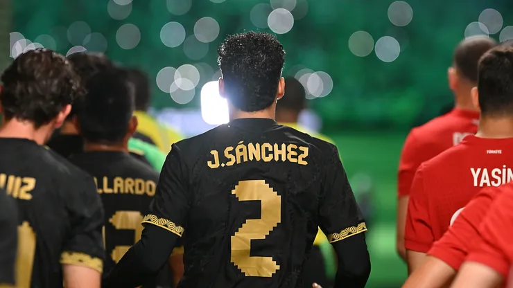 Jorge Sánchez fue titular contra Turquía y luchará por la titularidad en la Copa Oro.