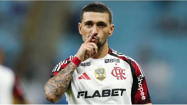 Giorgian de Arrascaeta tendría un plan para salir del Flamengo