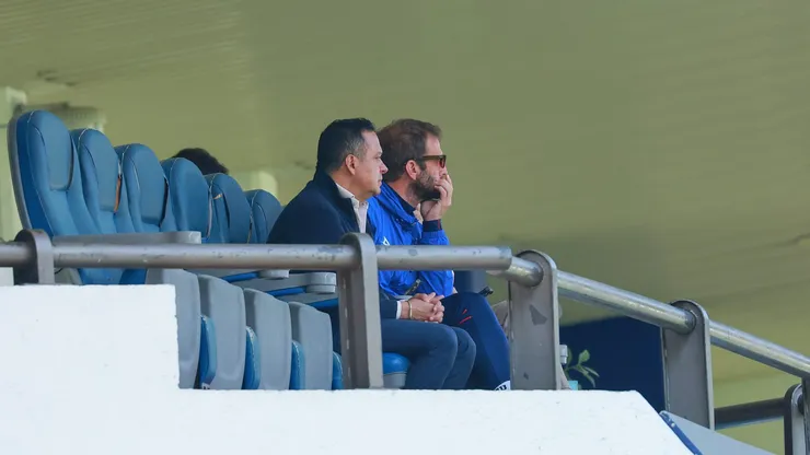Los cementeros trabajarán con mayor intensidad por reforzar el centro del campo tras la salida de Alexis Gutiérrez al Club América.
