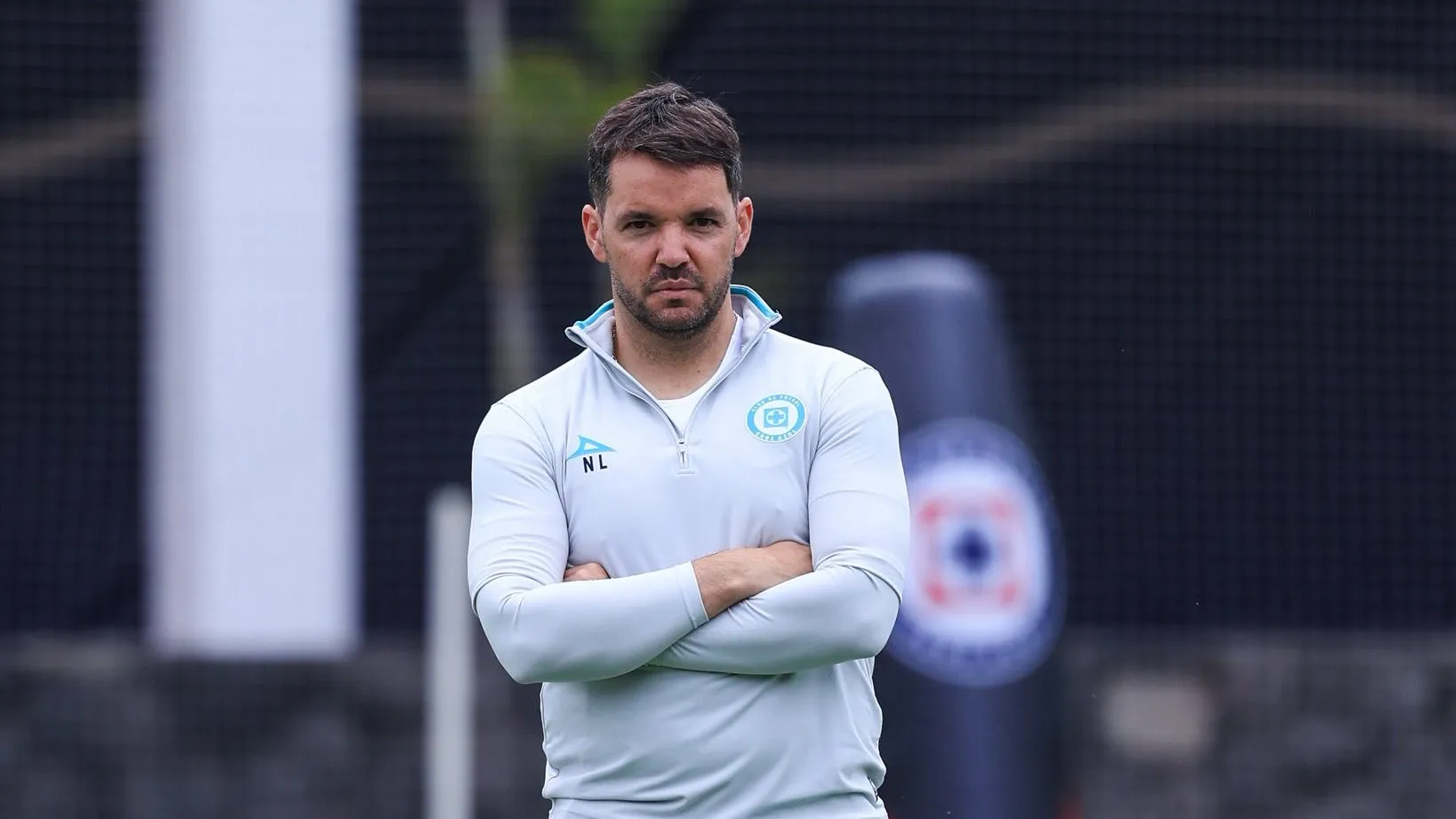 Se acerca el debut de Nicolás Larcamón. (Prensa Cruz Azul)