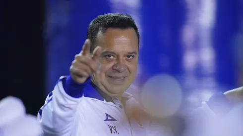 Víctor Velázquez mandó un mensaje de unión a la afición de Cruz Azul.