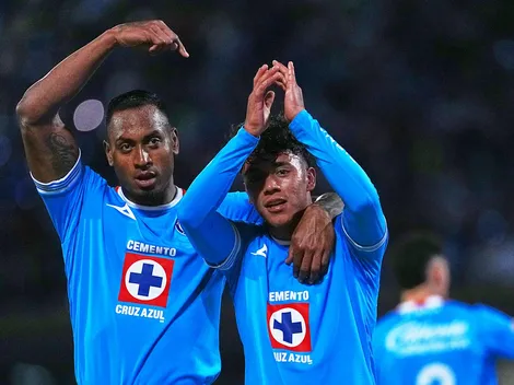 Adrián Esparza devela pistas sobre futuro de Amaury Morales en Cruz Azul