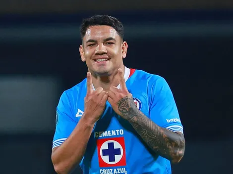 Adrián Esparza señala la postura de Cruz Azul sobre el Toro Fernández: "Quiere..."