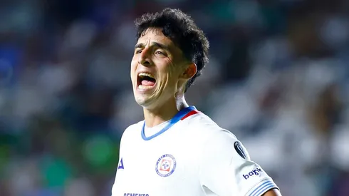 Lorenzo Faravelli causó baja en Cruz Azul vs. Santos.