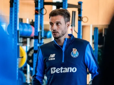 Reacción de aficionados de Cruz Azul a salida de Anselmi en Porto