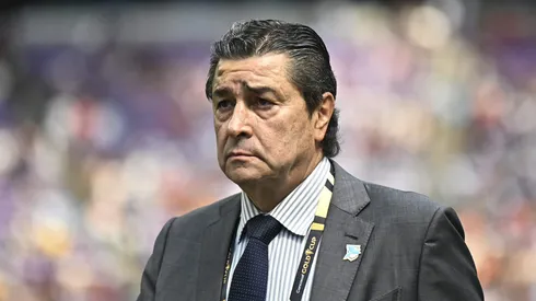 El Profe Tena hace historia con Guatemala en la Copa Oro 2025.
