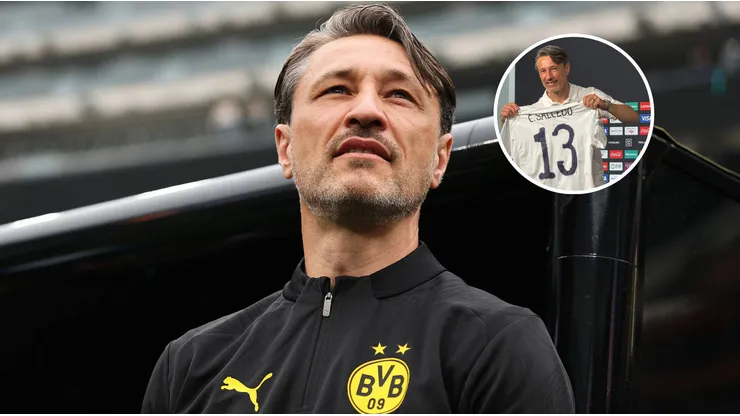 Entrenador del Borussia Dortmund posa con la playera de Carlos Salcedo
