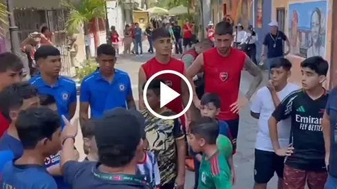 El hermoso gesto de los canteranos con aficionados de Cruz Azul