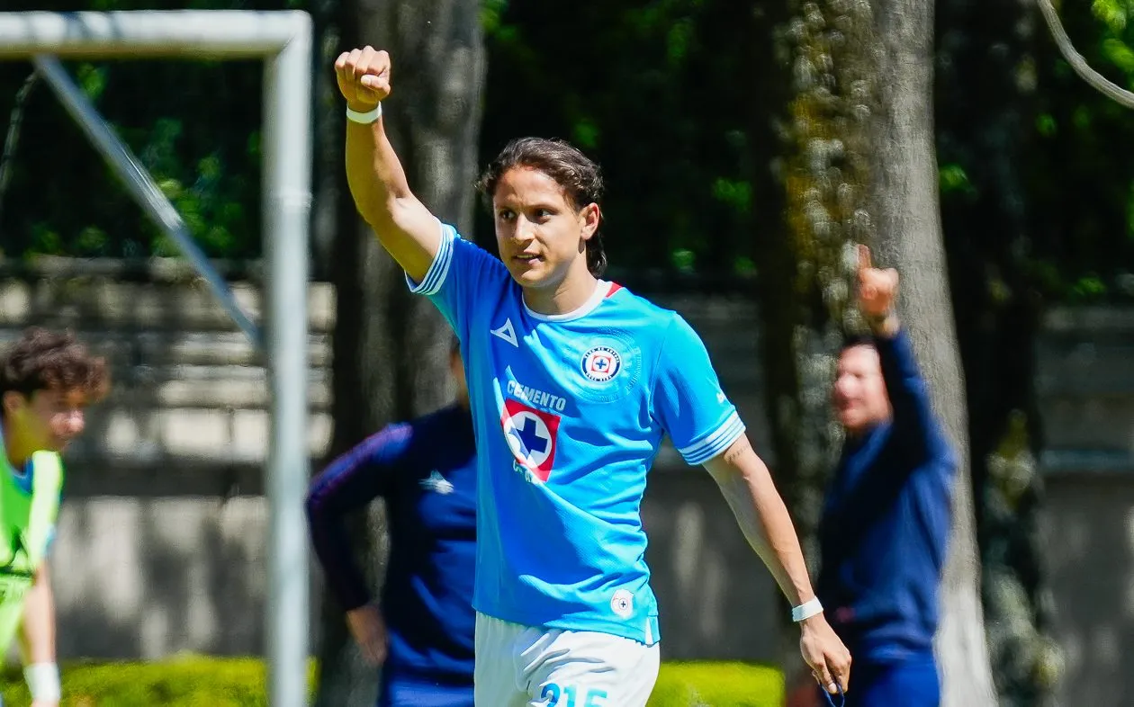 Fernando Sámano, en festejo de gol con la Sub 23. (Imago 7)