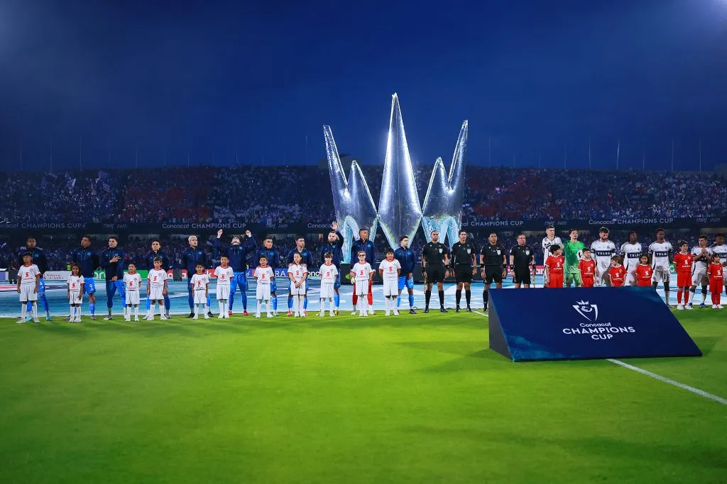 ¿Cábala? Cruz Azul logró un título tras su primer semestre en CU. (Getty Images)