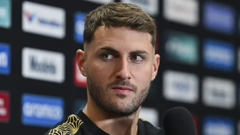 Santi Giménez se hace fuerte tras la Copa Oro.