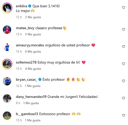 Jugadores de Cruz Azul felicitaron a Castañeda. (@Jurdcm)