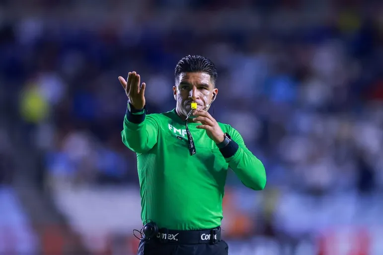 Maximiliano Quintero será el juez para el debut de Cruz Azul.