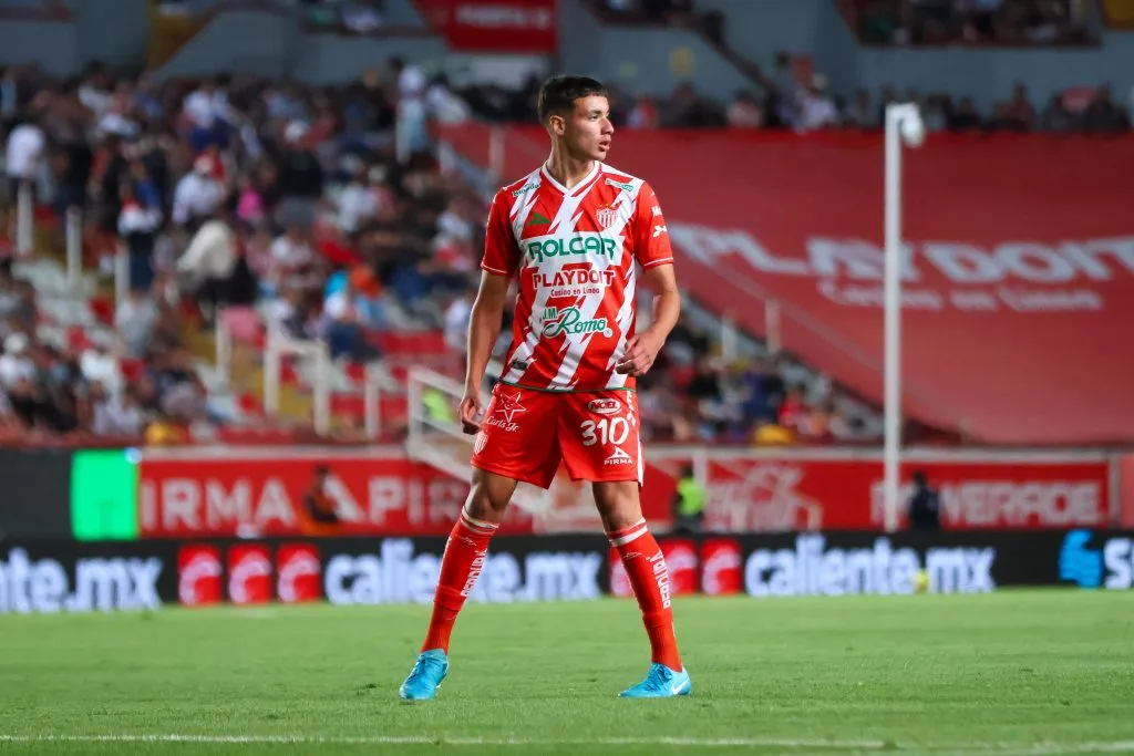 Alex Gutiérrez en un partido con el Necaxa (Imago 7)