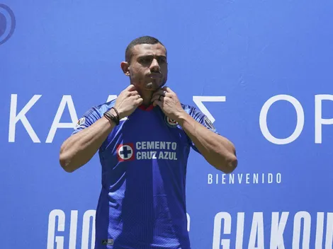 Drástica postura de Giakoumakis hasta salir de Cruz Azul
