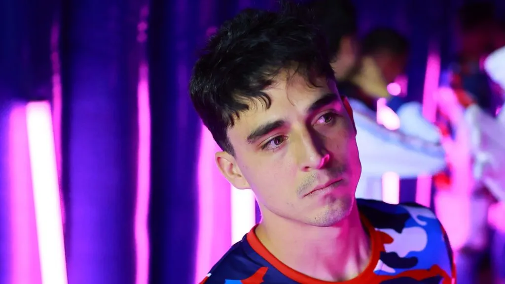 Lorenzo Faravelli podría perder lugar en Cruz Azul con la llegada de Jeremy Márquez.