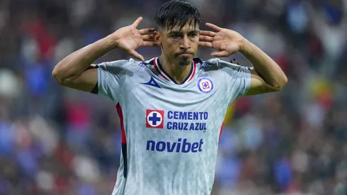 El mexicano de 34 años extiende su gran momento de la temporada pasada.