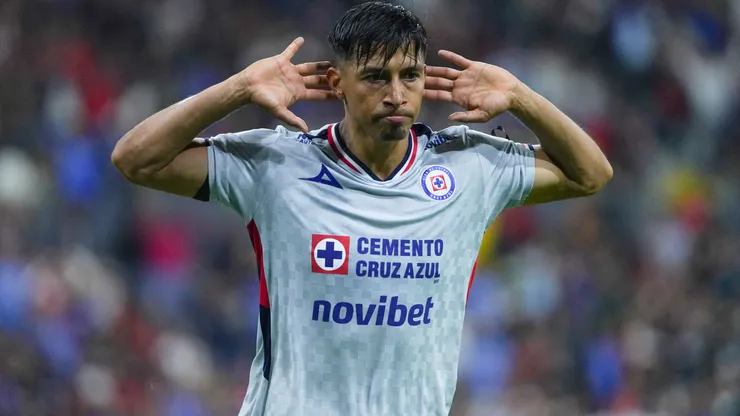 El mexicano de 34 años extiende su gran momento de la temporada pasada.