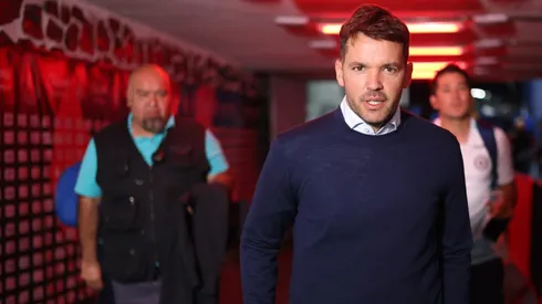 El entrenador de los cementeros habló del posible arribo del delantero serbio y del gran rendimiento de Sepúlveda.