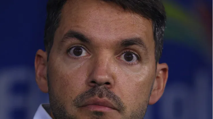 El entrenador argentino todavía no conoce la victoria con los cementeros en un partido oficial. Su tercer intento llegará el sábado contra el Club León.