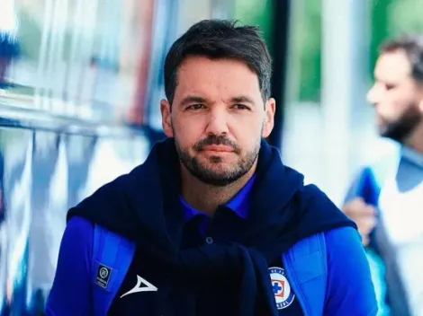 Larcamón toma decisión clave con 2 figuras de Cruz Azul: "Se quedan"