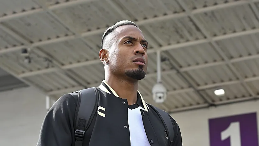 Willer Ditta es seguido de cerca (Archivo).