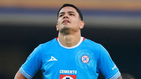 Toro Fernández fue bajado de la lista de Cruz Azul.