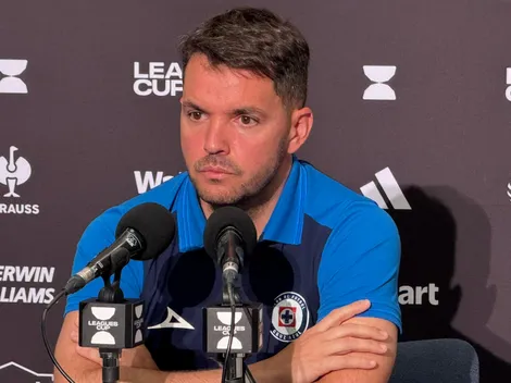 ¿Adiós Larcamón? Revelan el futuro del DT en Cruz Azul