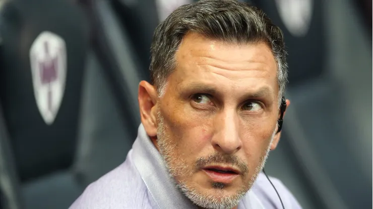 El ex jugador de los cementeros no aguantó que pusieran en duda la honestidad de los futbolistas del equipo.