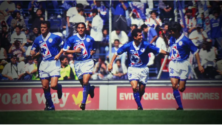 Cruz Azul cerró 1997 con el doblete: campeón del Torneo de Invierno y la Concachampions.