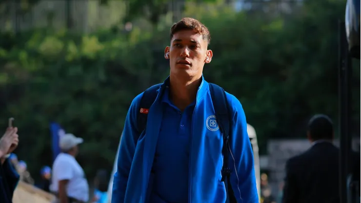 El defensor mexicano mandó un mensaje a la fanaticada tras el papelón en el torneo internacional.