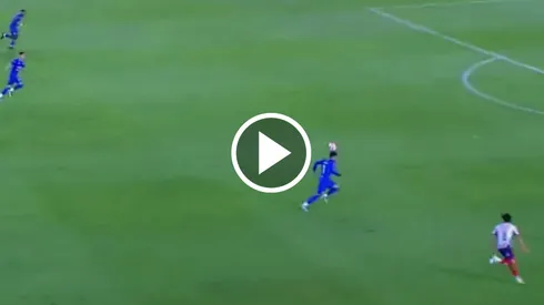 Accidentado gol de descuento de San Luis a Cruz Azul.