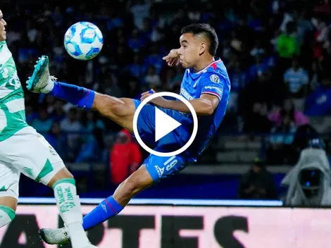 Charly Rodríguez marcó un golazo de chilena vs Santos Laguna