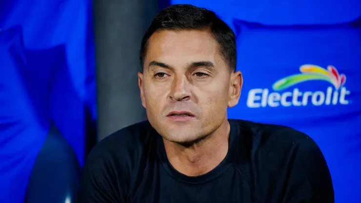Al DT rival no le gustó nada una situación del partido.