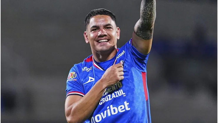 Toro Fernández volvió con gol y habló por Instagram.