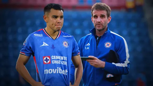 El mediocampista habló sobre su experiencia dentro de la gestión deportiva del uruguayo.