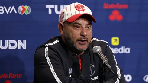 El argentino estaría encandilado por una figura del equipo de Larcamón y lo pide para Selección Mexicana.