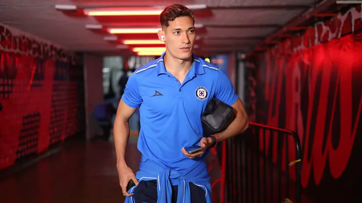El ex Chivas comienza a justificar su tremenda inversión en él.