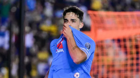 Lorenzo Faravelli es renovado con Cruz Azul.