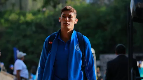 El defensor mexicano se lució en la victoria de Cruz Azul sobre el Toluca en el marco de la jornada 6 del Apertura 2025.