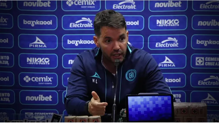 El DT de Cruz Azul habló en conferencia de prensa previo al duelo con Chivas por Liga MX.