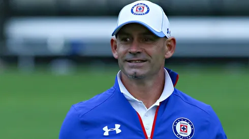 El ex entrenador de Cruz Azul lanzó un mensaje a la Federación de su país en la previa del UD Ibiza vs. Hércules.