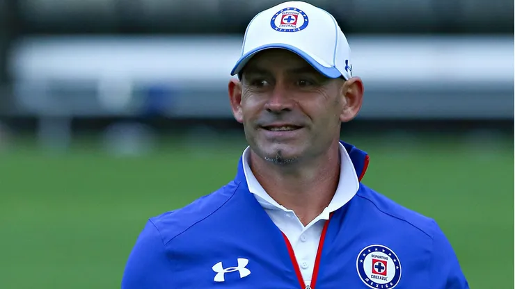 El ex entrenador de Cruz Azul lanzó un mensaje a la Federación de su país en la previa del UD Ibiza vs. Hércules.