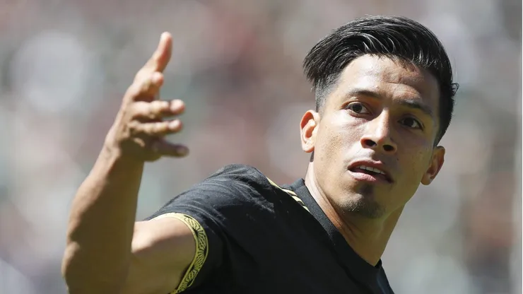 El delantero cementero no fue llamado por el Vasco a pesar de ser el máximo goleador mexicano del Apertura 2025 de la Liga MX.